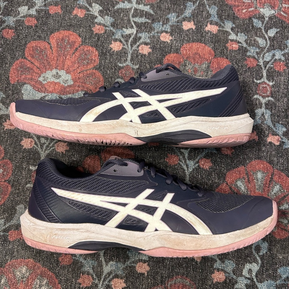 ASICS Women’s Indigo Fog/White Lightweight Tennis Shoes